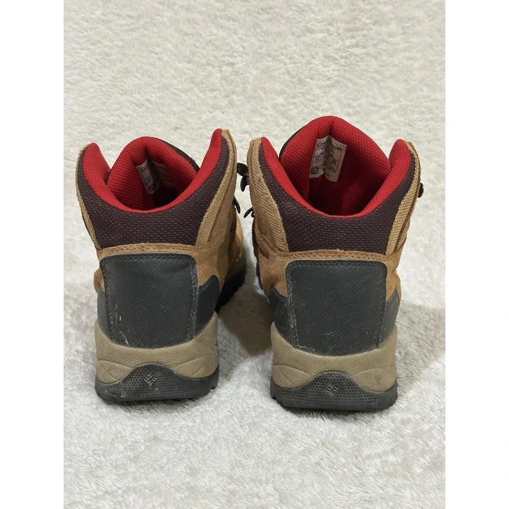 Columbia Newton Ridge Waterproof Hiking Boot Women Size 8.5 Brown Red BL4552-286